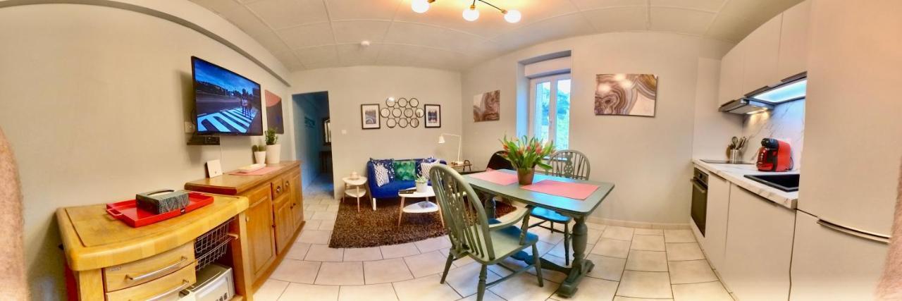4 Châteaux Lastours 3 star air conditioned APARTMENT SURDESPINE Exterior foto
