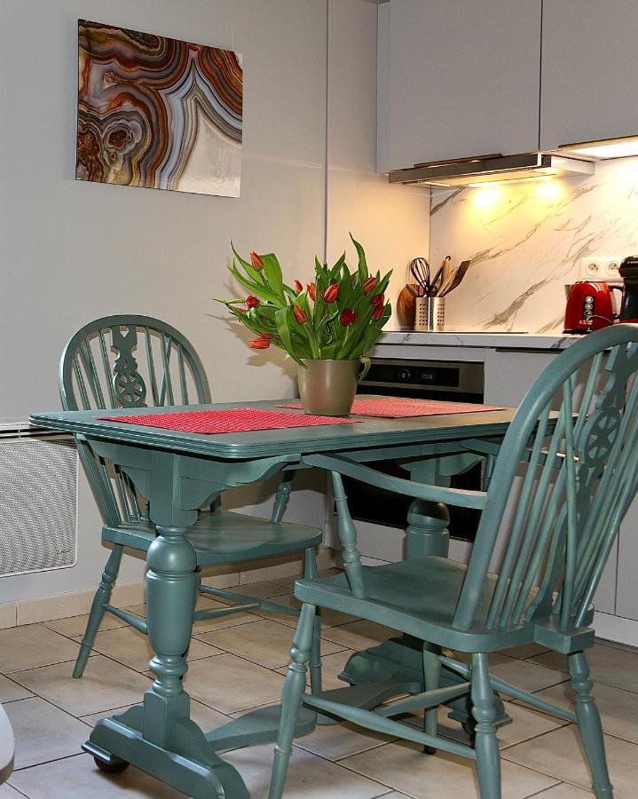 4 Châteaux Lastours 3 star air conditioned APARTMENT SURDESPINE Exterior foto